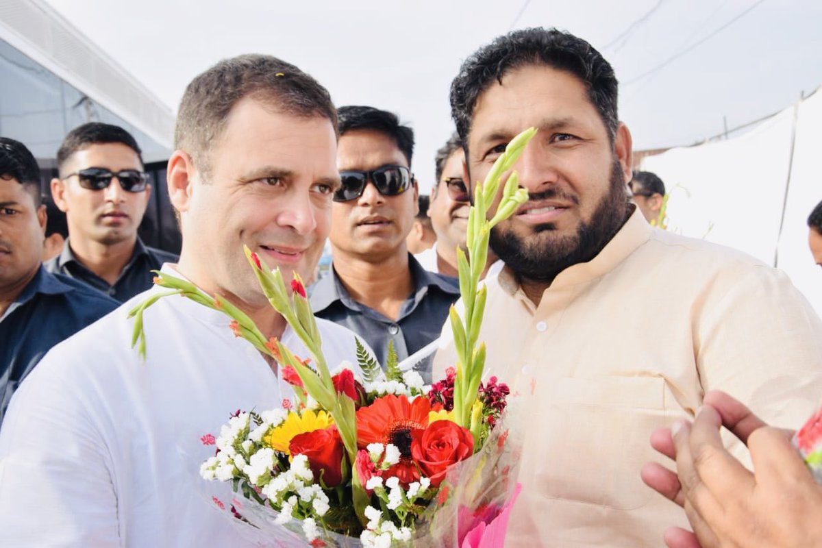 HarpreetCheema_'s tweet photo. लाडवा में @RahulGandhi जी के अगुवाई में पहुँची पूर्व मुख्यमंत्री चौ.@BhupinderSHooda की अध्यक्षता में हरियाणा में चल रही बहुचर्चित #परिवर्तन_बस_यात्रा में @CHOTIWALA जी @AnantIyc के साथ हरप्रीत चीमा के नेतृत्व मे  कार्यकर्ता क़ाफ़िला रवाना हुए @Allavaru @DeependerSHooda @IYC https://t.co/wR5DEy8muq