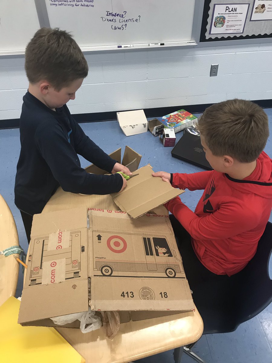 BrandyVeosmith's tweet photo. Biomedical engineers hard at work @GibbsElemEagles @KCSGifted https://t.co/Jg8W01DsXj