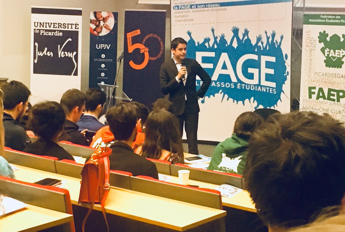 Yann_Crcl's tweet photo. Intervention de @GabrielAttal pour finir ce temps de dialogue sur le thème des élections #Europeennes2019 au #SNEE2019.

« Oui les jeunes sont engagés »

@La_FAGE https://t.co/l57aEBfq6X