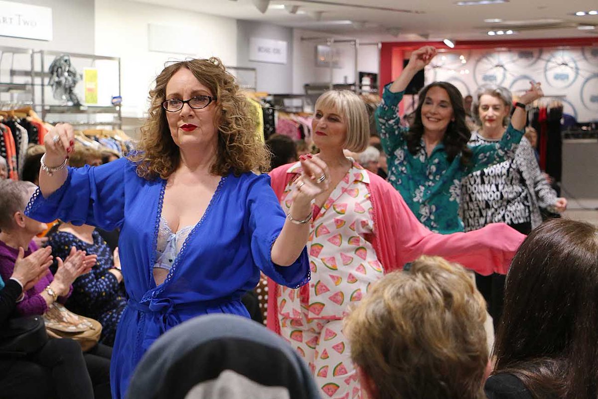 30 fabulous fashion pictures from a catwalk show with a difference <a href="/YorkFashionWeek/">YorkFashionWeek</a> <a href="/BrownsStores/">Browns Dept Stores</a> <a href="/BCCare/">Breast Cancer Now</a> #breastcancer 
yorkmix.com/life/breast-fo…