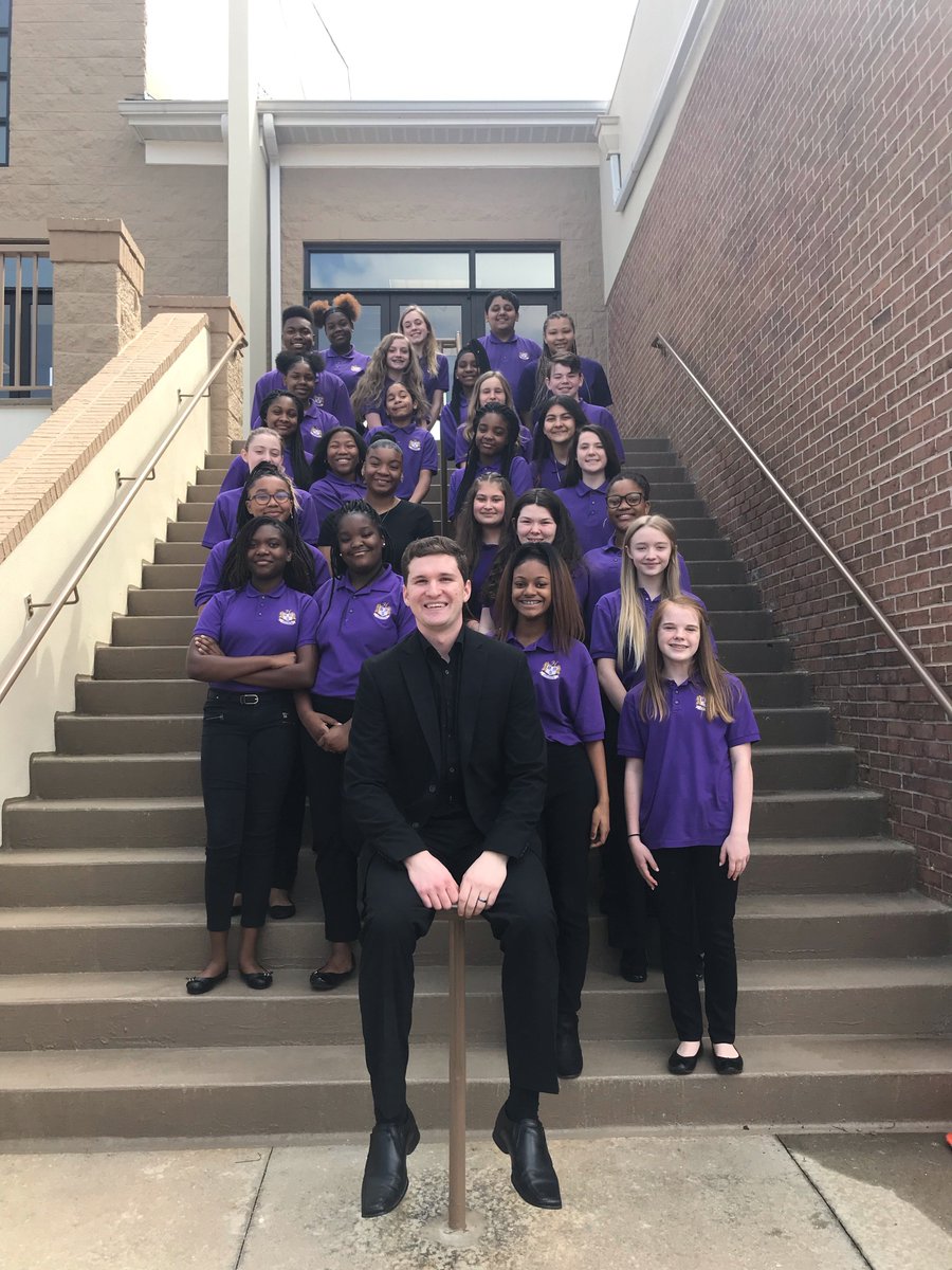 Congratulations goes to Mr. Augsten, our 6th Grade Chorus and our Advanced Chorus for receiving STRAIGHT 1’S from all judges at Large Group Performance Evaluation earlier this week.
