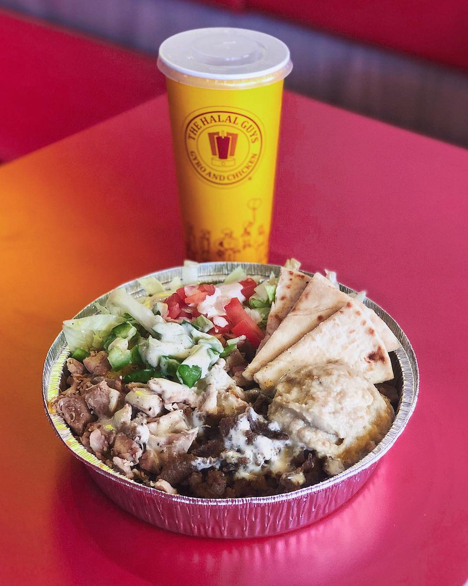 thehalalguysuk's tweet photo. More behind the scenes from the #softlaunch - cheers @smile_uk. 

We are not open today, we’re busy getting ready for tomorrow’s Grand Opening. See you at 11. #onedaytogo #platterthatmatters #thehalalguysuk https://t.co/xFfo49ZYVQ