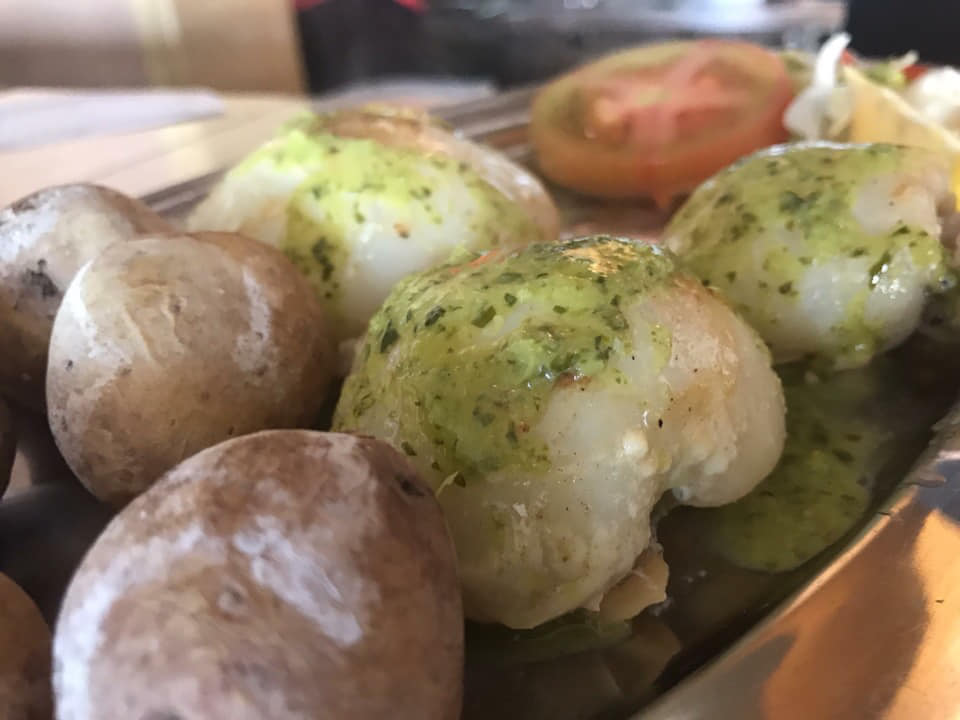 RestElPinito's tweet image. 🔊🔊🔊Si todavía no nos conoces te #invitamos a darte un salto por nuestro #restaurante te ofrecemos la mejor #ComidaCanaria de #tenerife ven a comprobarlo! @LoqueVeoTfe Ven y verás 👀📍#CuestaDeLaVilla 📞 922367057 #foodaddict #foodography #foodtime #eatclean #eating #eathealthy