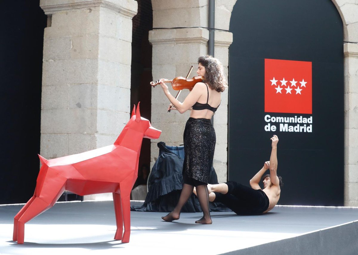 La cultura es creatividad, apertura y entendimiento. Y la dramaturgia es una de sus más valiosas manifestaciones ya que, como recoge el manifiesto del Día Mundial del Teatro, “conmueve, ilumina, incomoda, perturba, revela, provoca, transgrede”. Presentamos la #NocheDeLosTeatros19