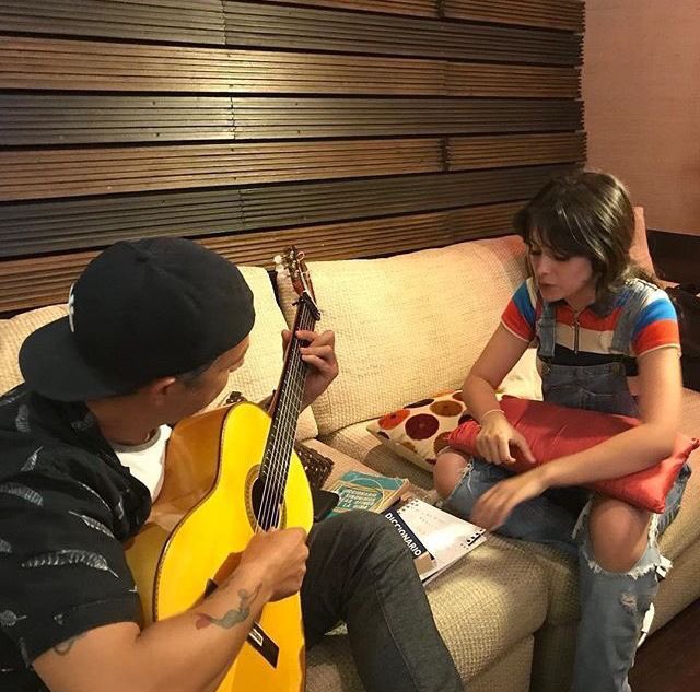 archivekarla's tweet photo. legends making art https://t.co/5hSeaRcIgP