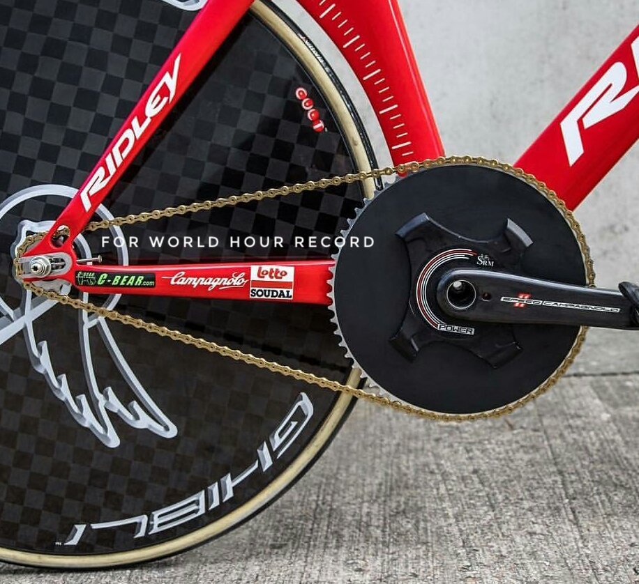 cbearcycling's tweet image. C-BEAR BSA #ceramicbb @VCampenaerts #FlyingMoustache , Ridley Arena -track bike specific version of #DeanFast #timetrial #roadbike .Spec sheet @Cyclingnewsfeed #hourattempt @srmpower @VittoriaTires @Lotto_Soudal #Velodrome #Aguascalientes #trackcycling #hourrecord @Ridley_Bikes