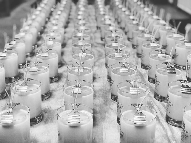 Little candles all lined up and ready for the weekend! #southernfireflycandle #handpouredcandles #candles #handmade #nashville #maker #makermade #artisan #weekend #weekendvibes #tgif ift.tt/2OyVCXJ