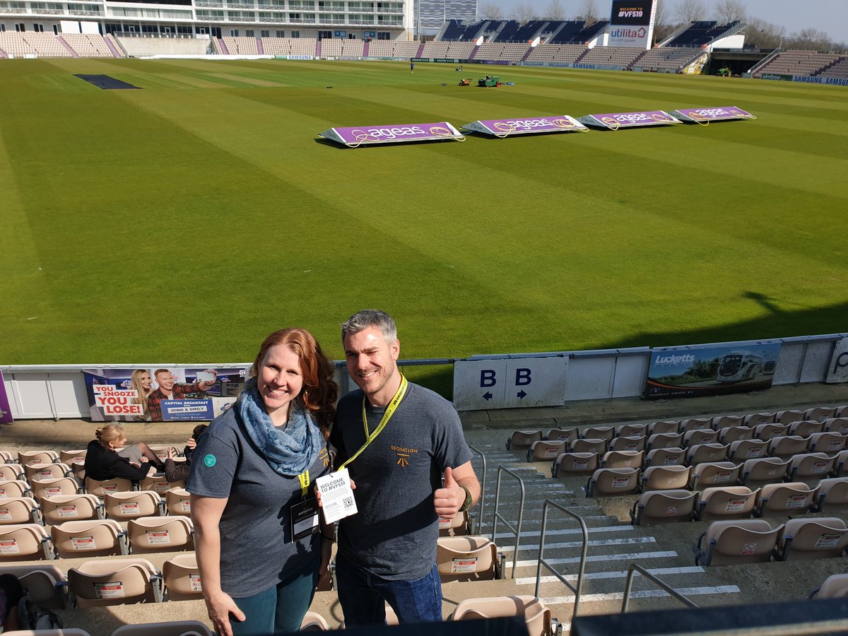 Well deserved lunch break @TheAgeasBowl, enjoying the gorgeous weather in this scenic setting. Great interest in @Geovation at #VFS19 @VenturefestSO.