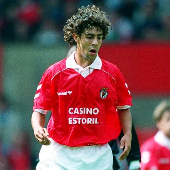 A young Manuel Rui Costa  for Benfica. Happy Birthday, \O Maestro\!    