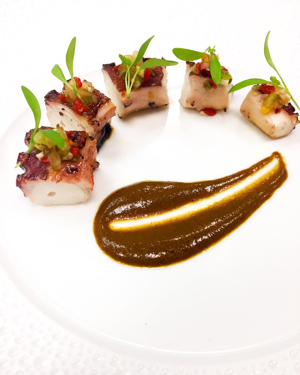 LeBernardinNY's tweet photo. OCTOPUS
Seared Octopus; Tomatillo Salsa, Red Wine-Mole Sauce https://t.co/lbuy6yyRzV