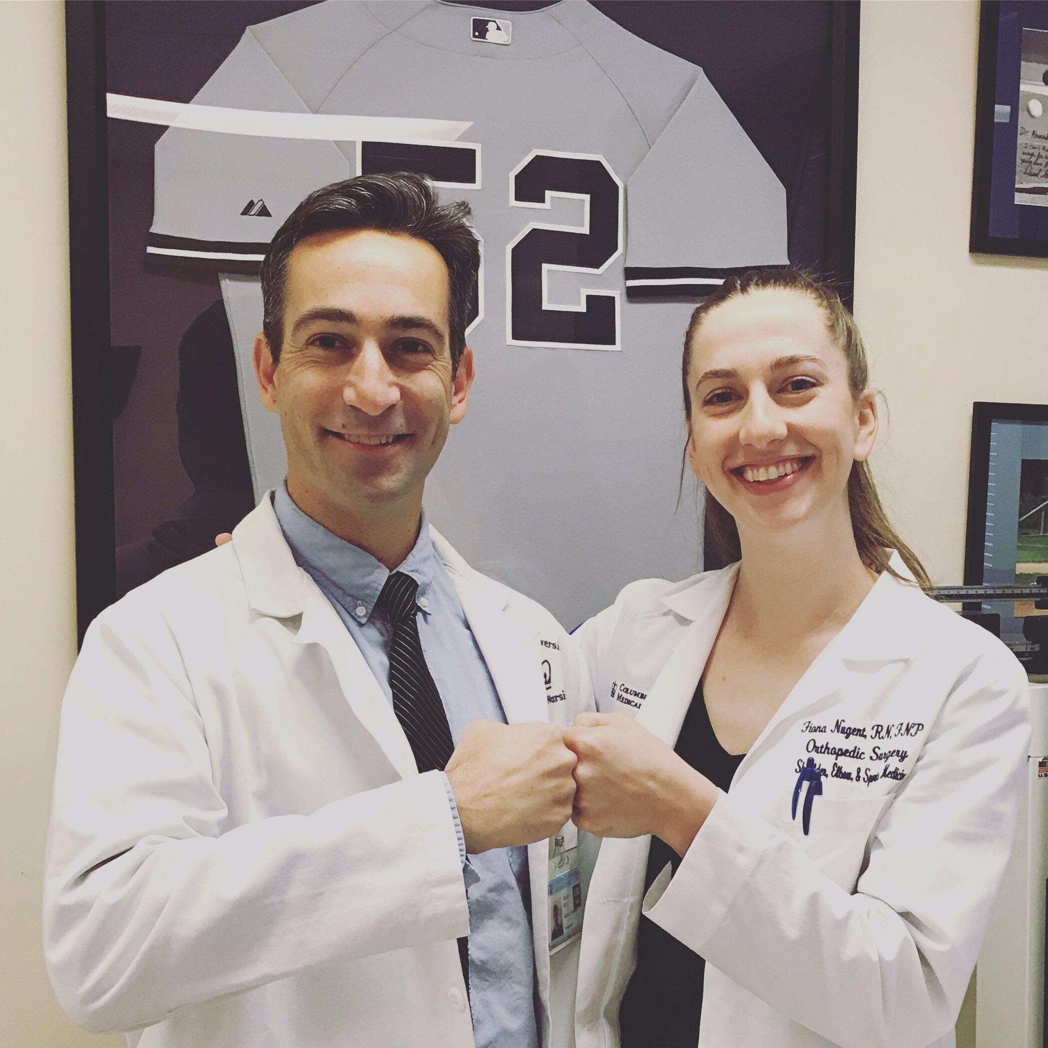 Best lab coat store for nurse practitioner