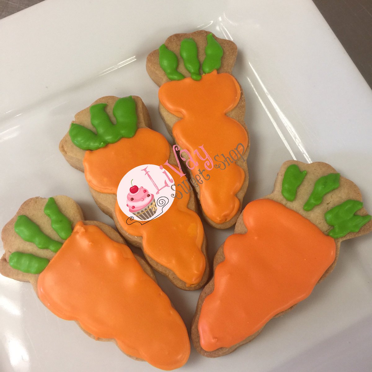 Carrot 🥕 cookies #livaysweetshop #cookies