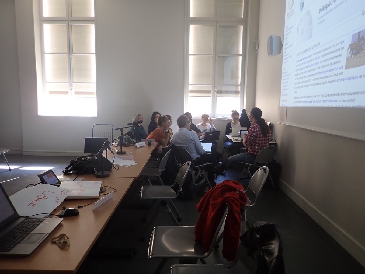 C'est parti pour les ateliers de formation : au programme #WikiPedia, #WikiCommons, #WikiData, #WikiSources ... et des ateliers sur la place des institutions dans les projets Wiki.
#GLAMwiki