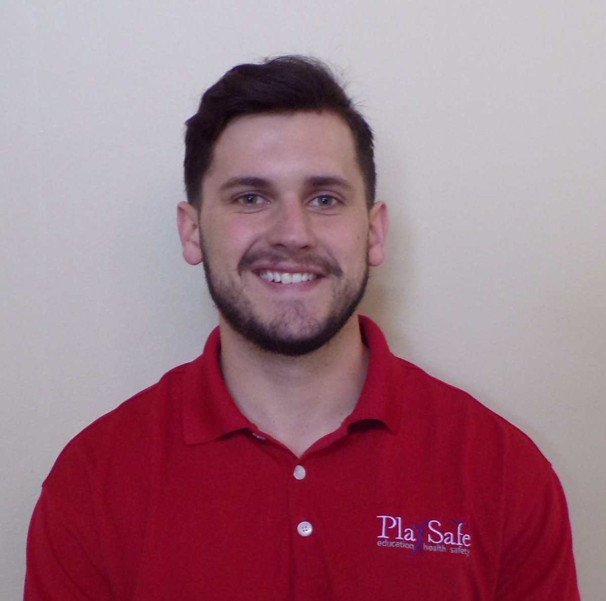 PlaySafeUSA's tweet photo. Two of our Athletic Trainers in Blount Co. are featured today for our staff spotlight. Heath Blackmon works with Oneonta High School and Joseph Kelleher works with Cleveland HS, Locust Fork HS, Susan Moore HS, and Southeastern School. #ATsAreHealthCare #ATsMakePlaySafe #NATM2019 https://t.co/8xkQEJe8MO