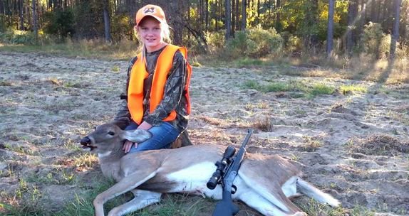 deerassociation's tweet photo. Do you have children or grandchildren you'd like to see become hunters? Here are 5 tips to getting and keeping youth interested in deer hunting --> https://t.co/tvaVZIIfYO https://t.co/rYYFPEluP3