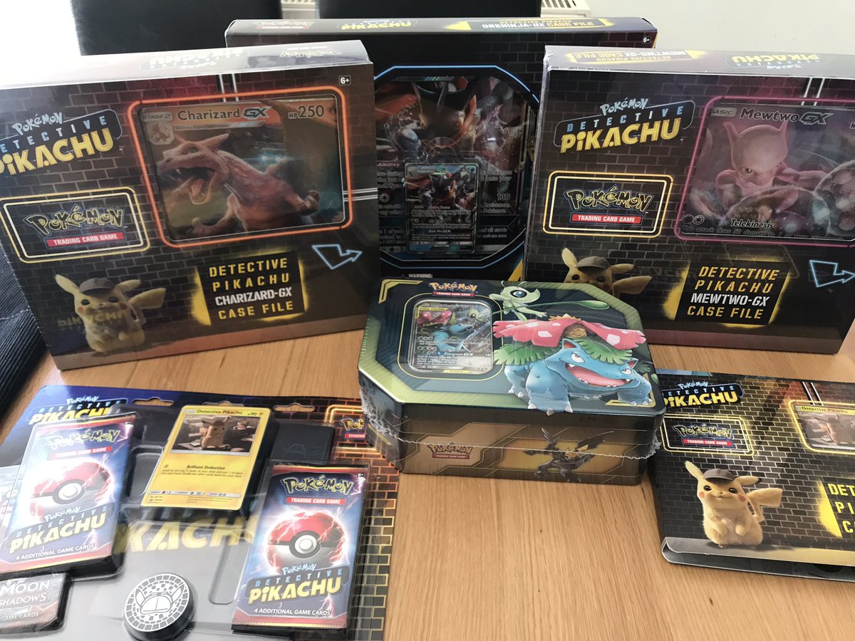 JoeMerrick's tweet photo. Today is a good day #PokemonTCG https://t.co/yDF7LB036d