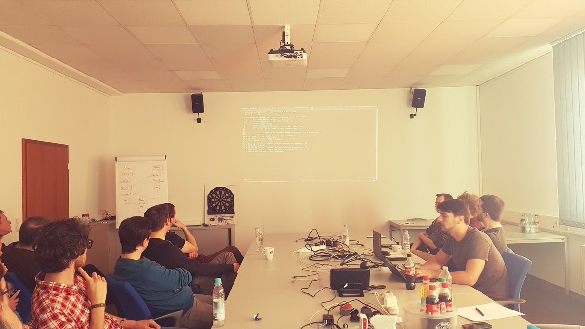 ULSolutionsSIS's tweet image. Heute zeigt uns @t_animal im #TechTalk ein paar Git commands, die uns das Leben erleichtern können...Welche #gitcommands machen dein Leben besser? #liebewasdutust