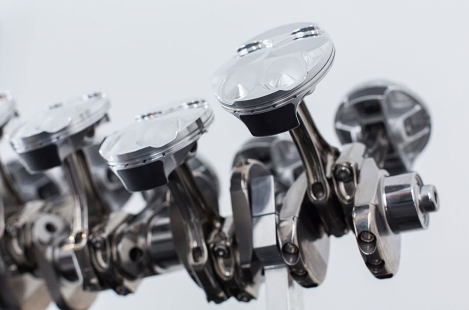 R Racing tweet media