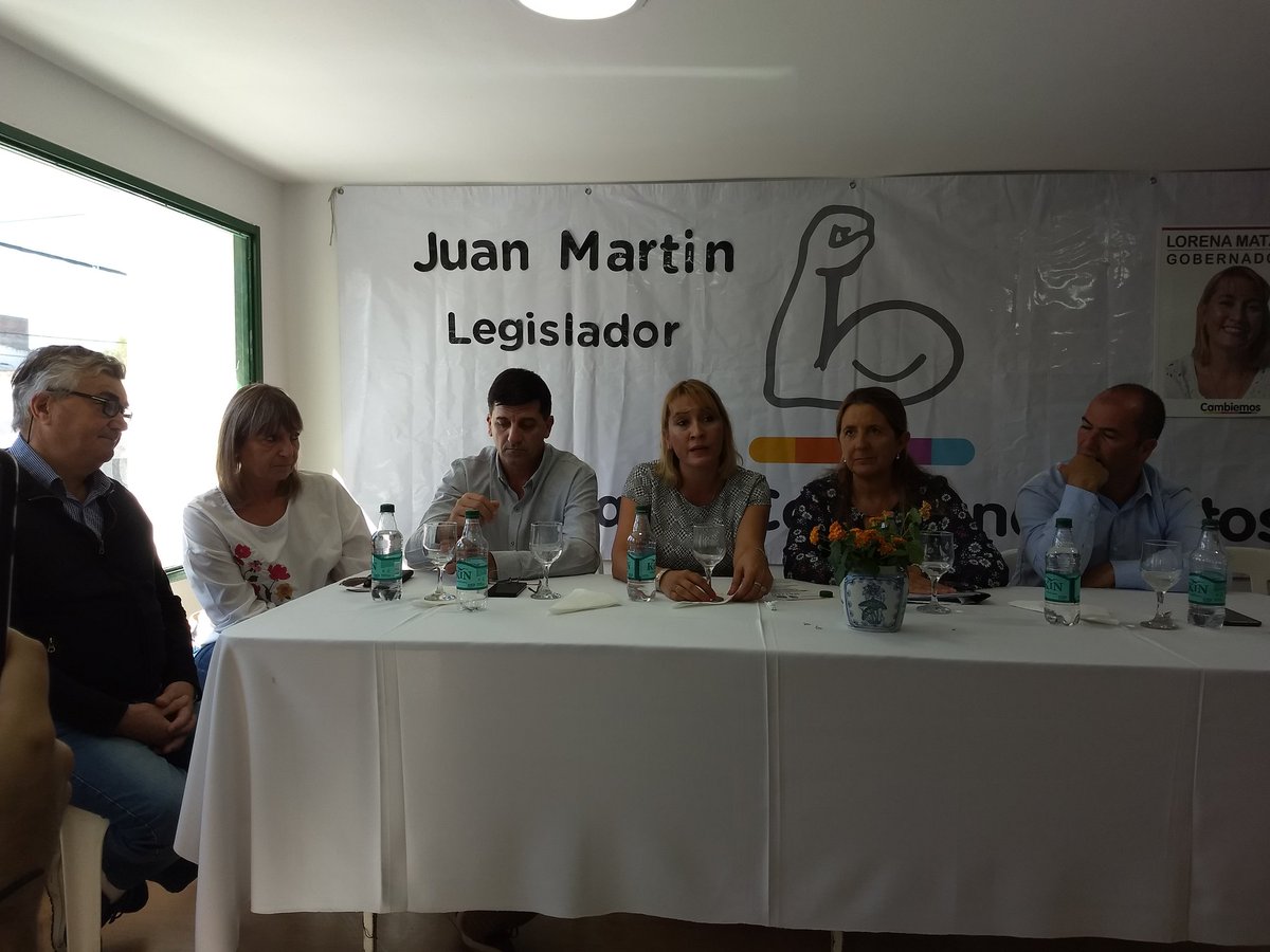 JProGeneralRoca's tweet photo. "Tenemos el compromiso de trabajar como vecinos para un Río Negro mejor" @lorematzen #HagamosQueSuceda https://t.co/lzwOgh3gE4