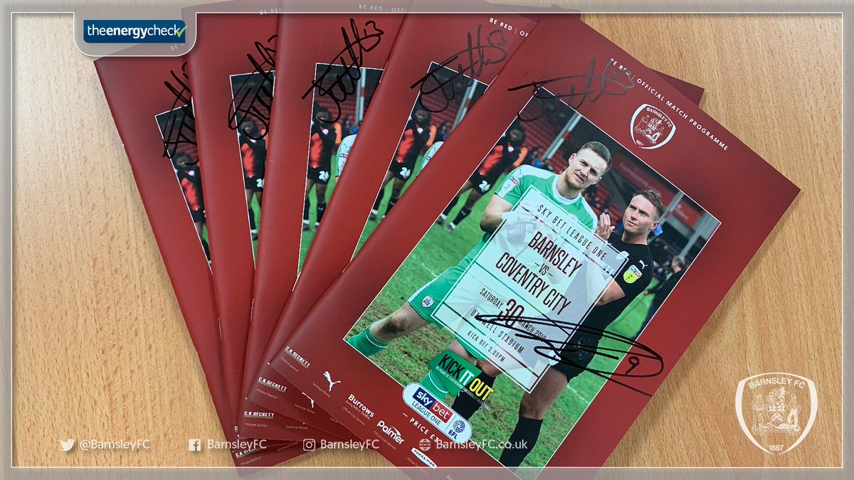 🎁 | We've got five copies of this weekend's BE RED signed by Cauley Woodrow and Jack Walton to give away. Retweet to win one!

#NotJustAGame | #YouReds