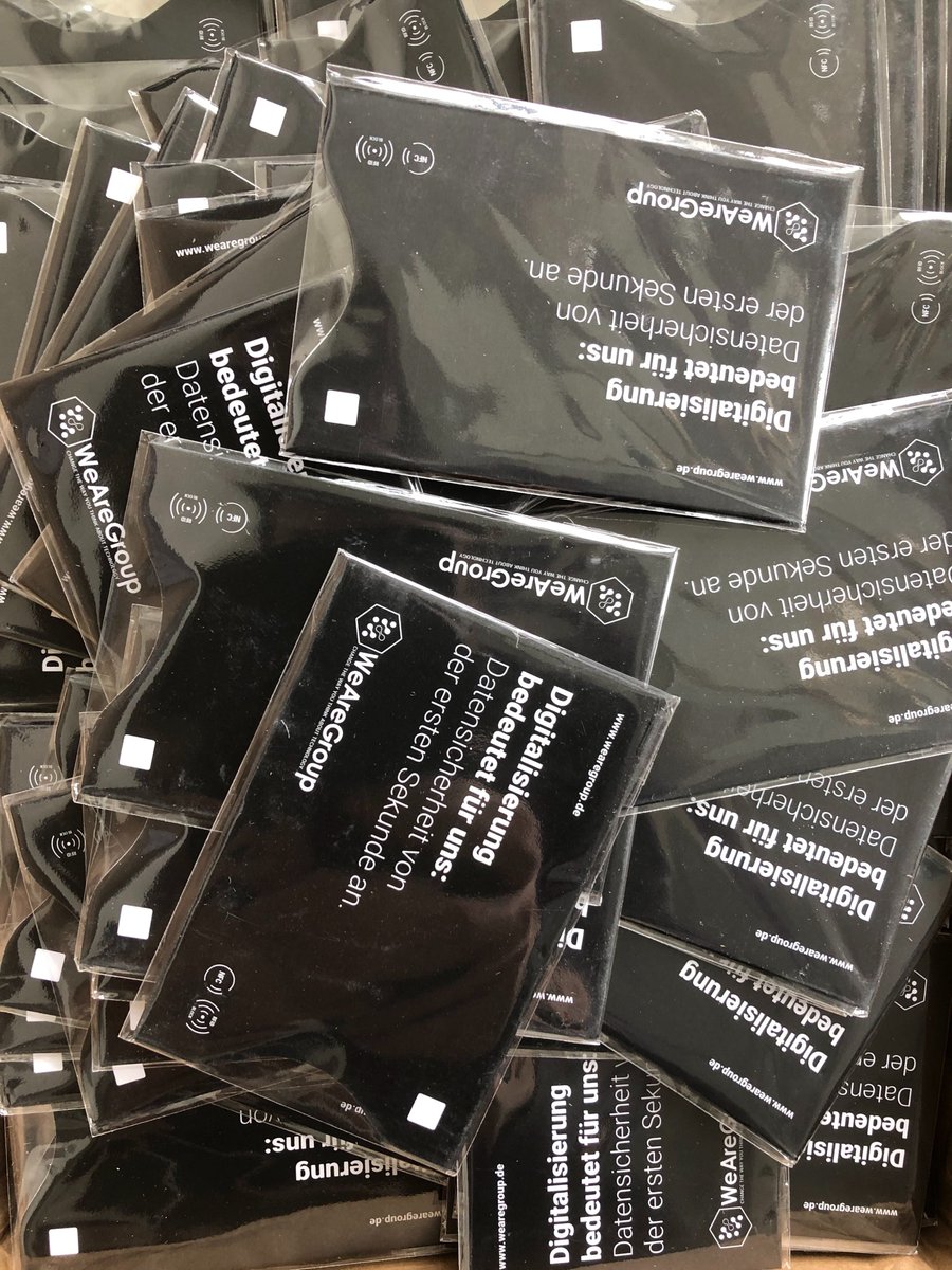 WeAreGroupHQ's tweet image. Morgen sind wir beim Spiel der @GIESSEN46ers dabei und haben im VIP-Bereich ein kleines Gewinnspiel für euch vorbereitet. Einer der Hauptpreise: Ein signiertes Trikot. 🥳 Eure Gewinnlose bekommt ihr in Form von RFID-Scheckkarten inklusive Schutzhülle am VIP-Einlass.