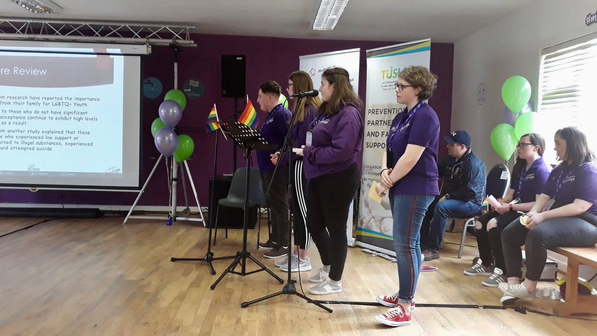 Frcboyle's tweet photo. Delivering the research! #mindofmanycolours #roscommonrocks #youthparticipation @QuadYouth https://t.co/e1Jo7FvMWS