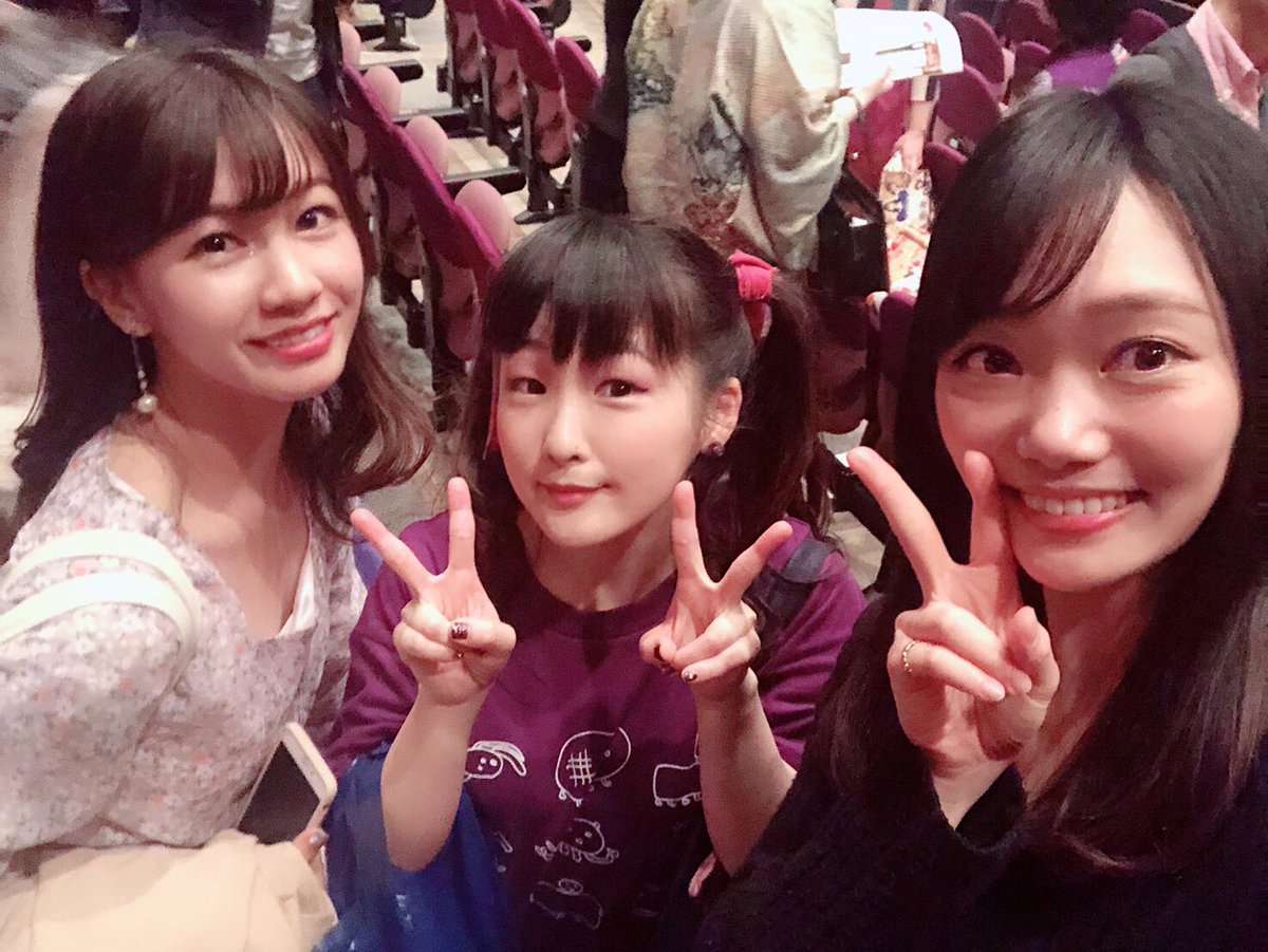 カラスカ公演 『 #美女と多重  』
を観劇してきました。

パワフルで頭狂いすぎていて、意味わからなすぎて、でも意味わかって、一緒に行ったちーちゃんととにかく笑った🥳笑

ダンスのシーンがすき！！！笑
だいすきな先輩方からたくさん元気をもらいました！！