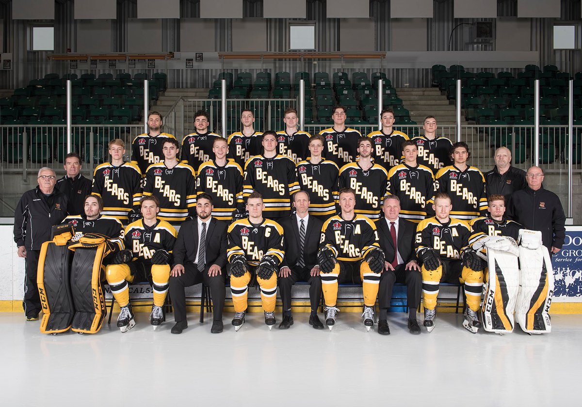 SFBears's tweet photo. Your 2018/2019 Bears! 

#dontpokethebear #beardown https://t.co/vC9rG5h1TY