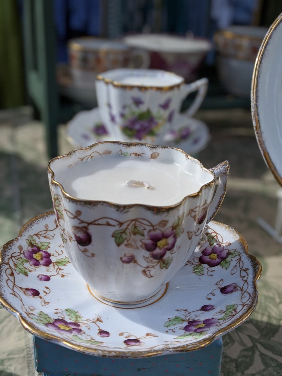 I shall be @FleaLondon #VinegarYard all weekend with a beautiful selection of antique teacup candles for all your #MothersDay pressies needs!