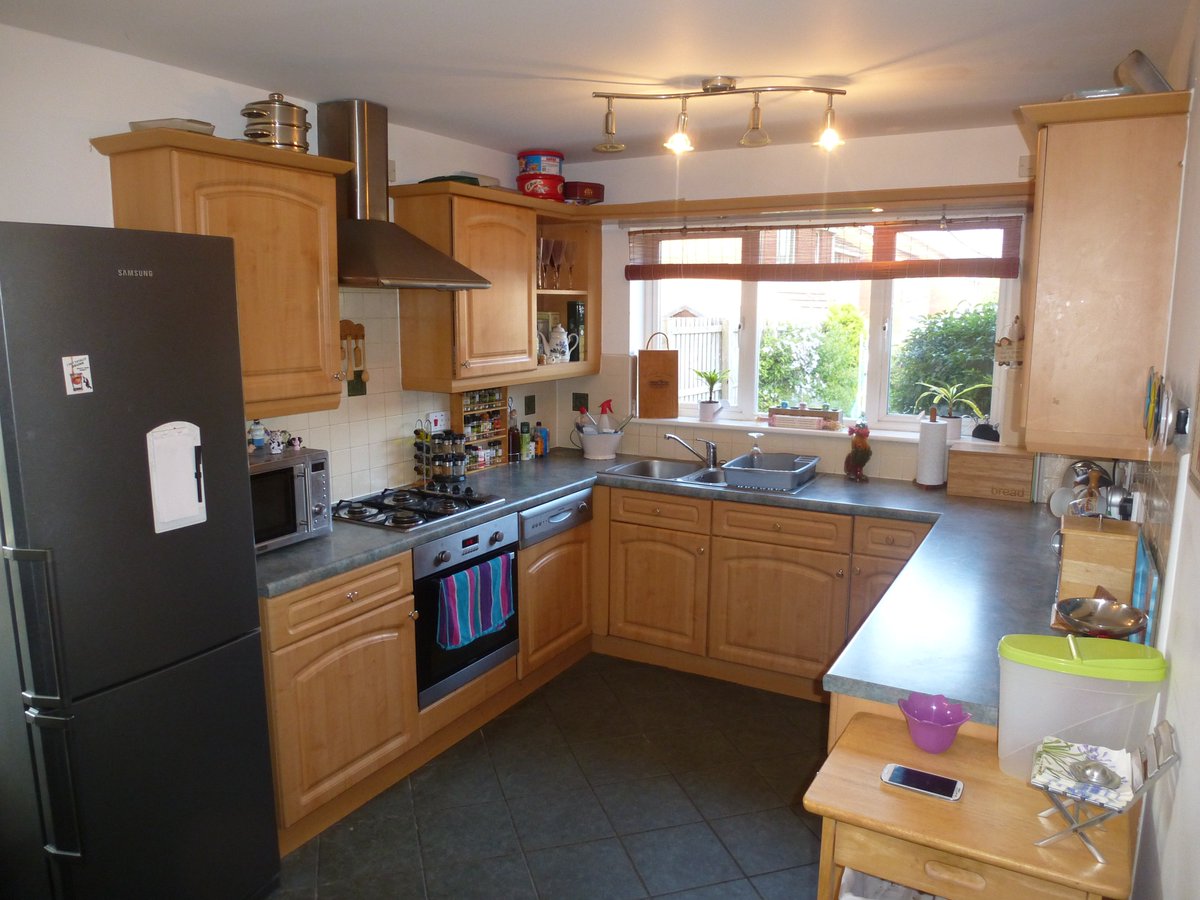 CruzProperty's tweet image. PROPERTY TO LET - Wilson Place, Dunbar £945
Impressive 4 bed detached villa with a large driveway and private gardens within an exclusive development in sought-after Dunbar.  Perfect family home as located conveniently for schools and travel links to the centre.@LothianLoop #Cruz