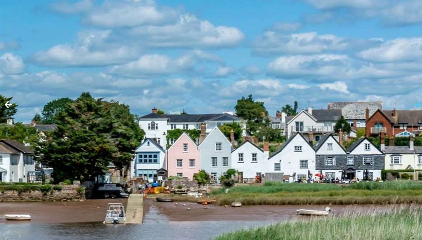 ExeterLiving's tweet photo. Happy #SpringForwardSaturday everyone! Head to Topsham for celebratory live music, great offers, children’s larks and live music from @HorlerSadie @tessdurbs + more. Starts 10am. @LoveTopsham https://t.co/ERHp9G6s0Z