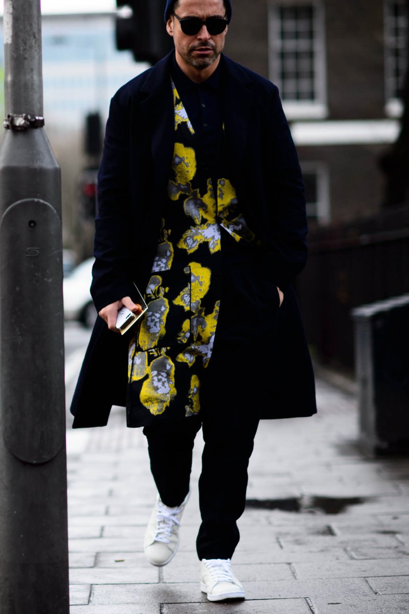 mennmenswear's tweet photo. Best Dressed Men
@TheAlexBadia By @le21eme 
#alexbadia #adamkatzsinding #bestdressed #bestdressedman #bestdressedmen #streetfashion #streetstyle #streetwear #fashion #style #menswear #mensfashion #menstyle #fallfashion #winterfashion https://t.co/nJpgTRR4ku