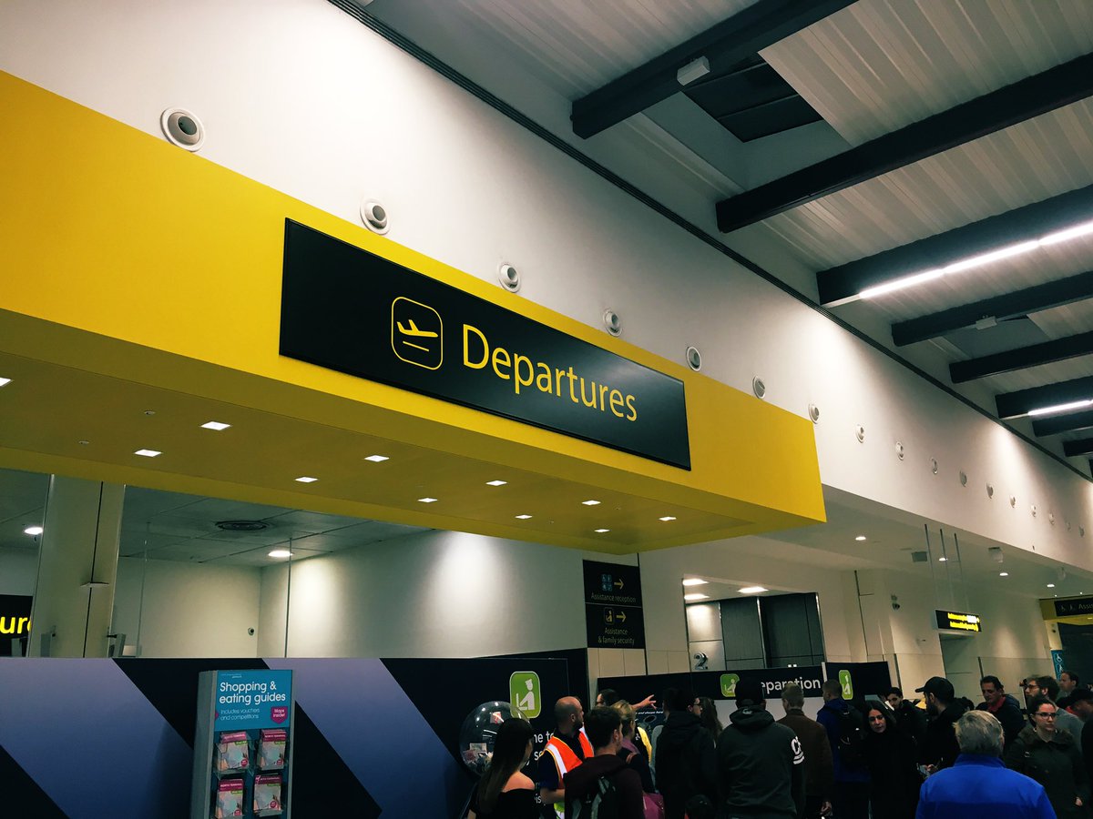 MedicalTShield's tweet photo. Jetting off over the weekend for some medical procedures? Be sure to get your specialist insurance at https://t.co/oD41acsPYn #medicaltourism #friyay #FridayMotivation #patientsafety https://t.co/ca0DSP3tBr