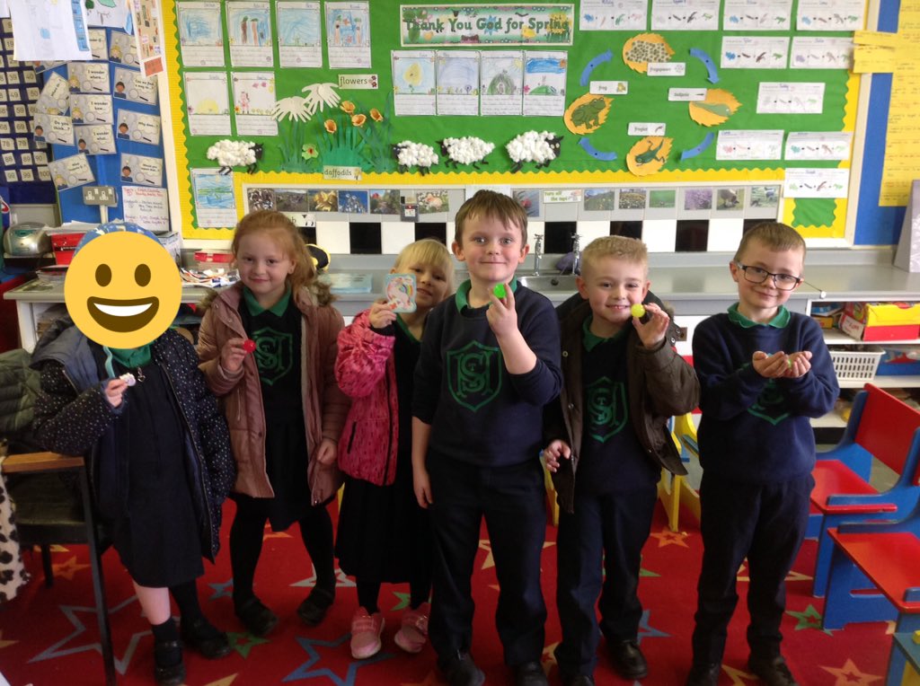 StMalsColeraine's tweet image. Well done to the Prize Box winners in Primary 2 this week! 👏🏻👏🏻👏🏻 Enjoy your prizes! #tablepoints #winners #weloveschool #greatworkers #myp2superstars