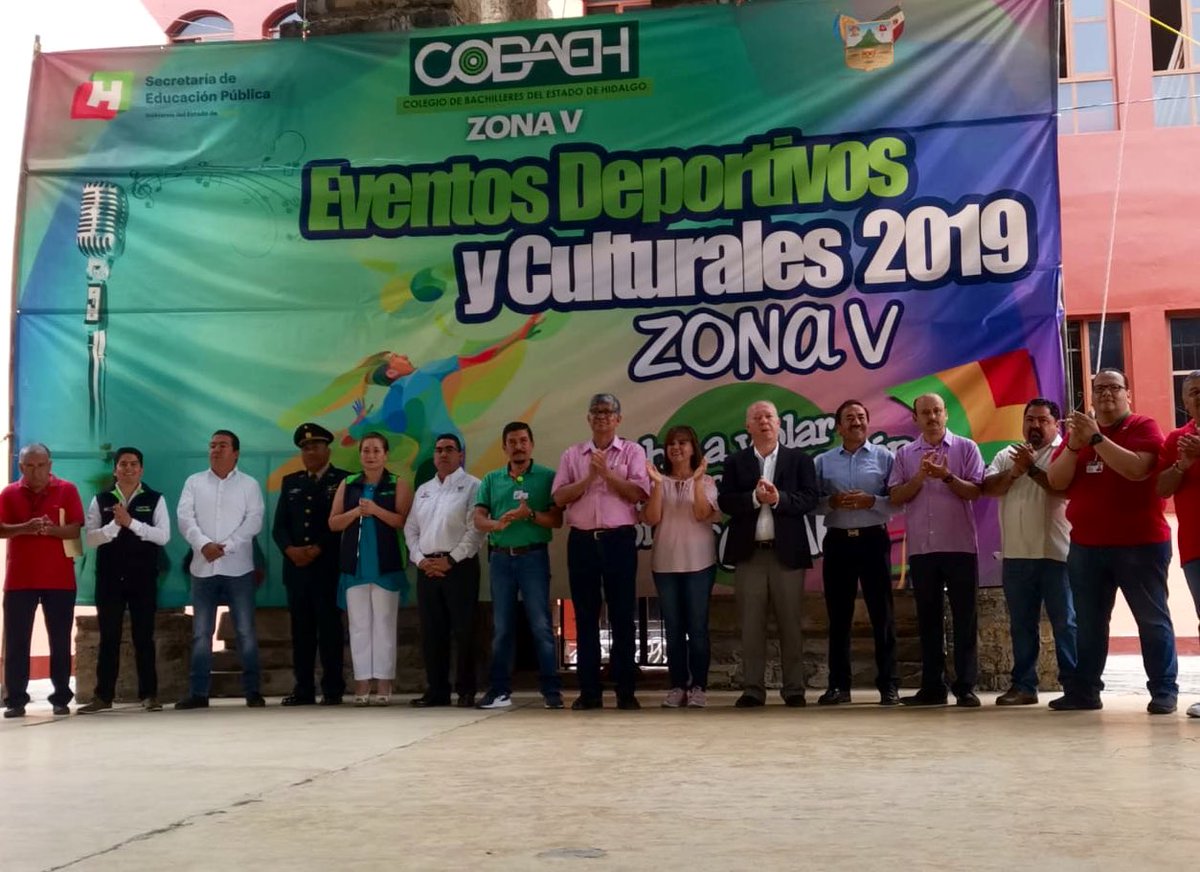 ManuelVidalesS's tweet image. Eventos Deportivos y Culturales 2019 @COBAEH_HGO 🎨 🏃‍♀️ Mucho éxito a los participantes y gracias por su invitación. 

#Cultura #Deporte #EducaciónEnHidalgo #EducarEsCrecerContigo