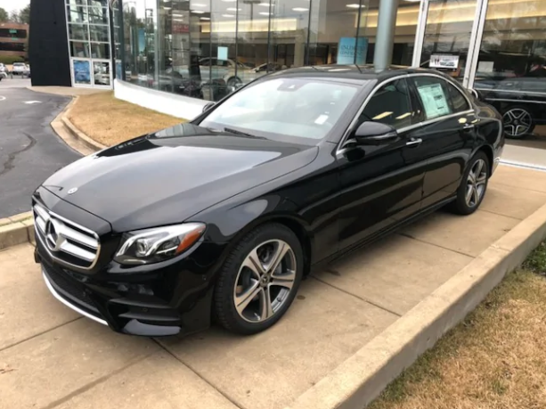 mbofmemphis's tweet photo. Don't miss your chance to make the 2019 Mercedes-Benz E-Class E300 4MATIC Sedan your next vehicle! #MBofMemphis

Visit Mercedes-Benz of Memphis today for a test drive! https://t.co/fDumCBJ0i0