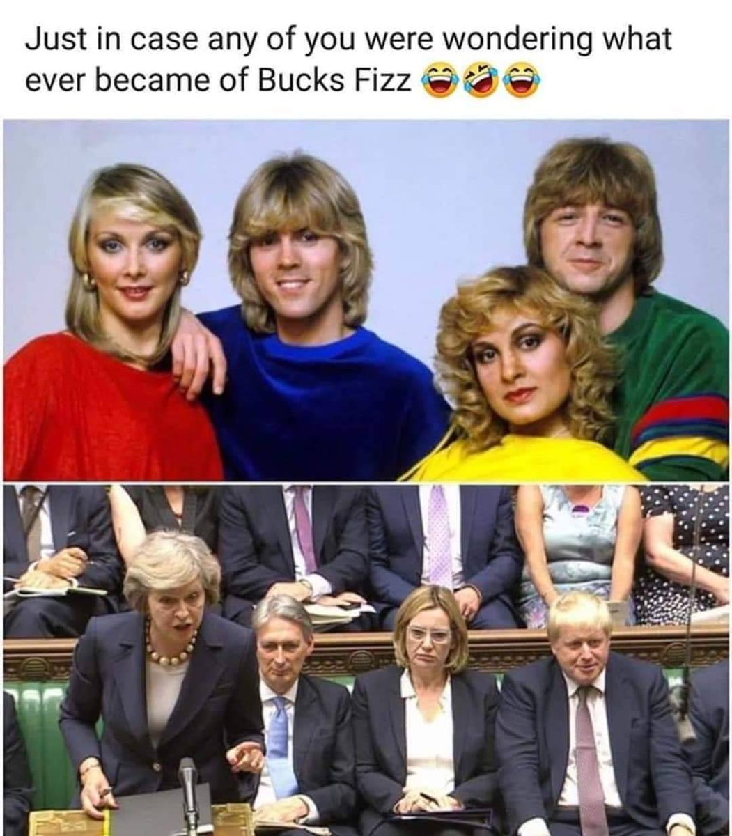 TONIGHT #MakeYourMindUP #FizzFriday - Prosecco 2 glasses for £6! #Booze #Pub #Sunshine #Brighton #PubGarden #Brexit