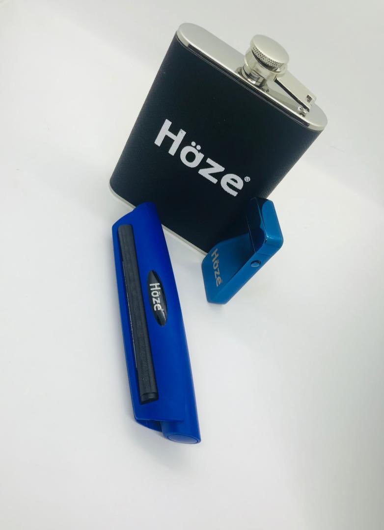 hazepapers's tweet photo. Would you like to join the #hazegang ?
..
DM or Call/WhatsApp: 08140266322 to get started
.
Payment on Delivery available in major cities
.
. .
#hazepapers #rollwithhaze #hazeaccessories #hazegrinder #hazelighter #hazeroller https://t.co/6Yeol8MEYe