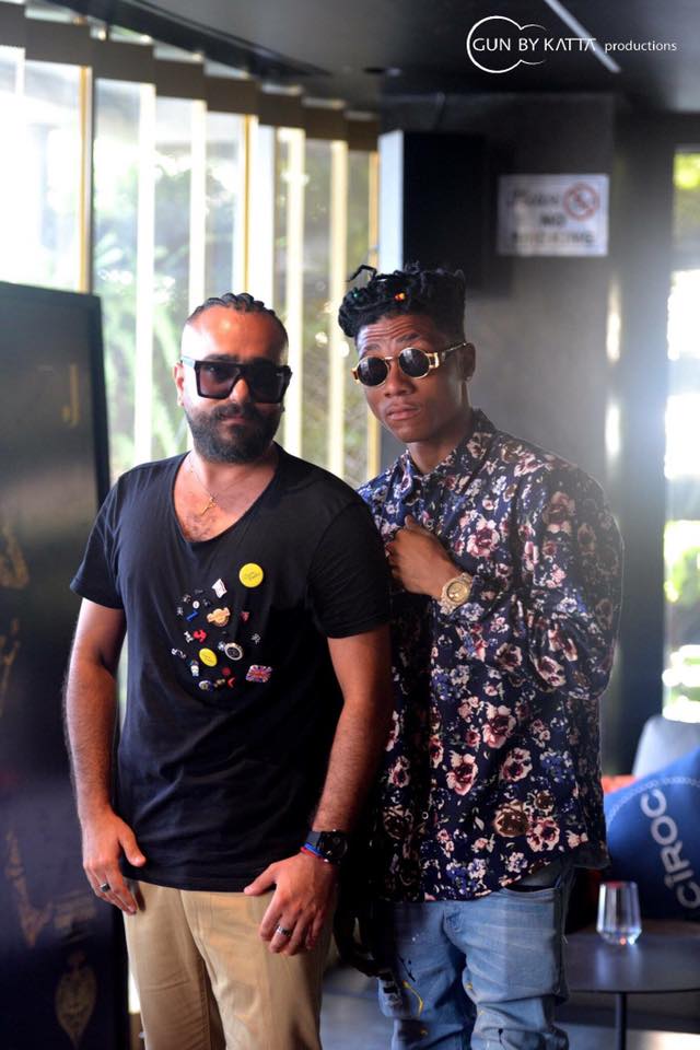 Generation_228's tweet photo. Accra, Ghana · 
„#Je_suis @ace_snowflakes  nous avons conclu a Accra Fashion Week! Onetime✊🏾!“ 
  Snow Flakes - Zango (Official Video):
 👉 https://t.co/66oslJsNF4
 #BwadManFlakes
 #ReinesDesPerles
 #GunByKatta
 #Africori
 29th-31st March 2019
#Génération228
 #OeilCeleste https://t.co/Tgdvu2Ft94