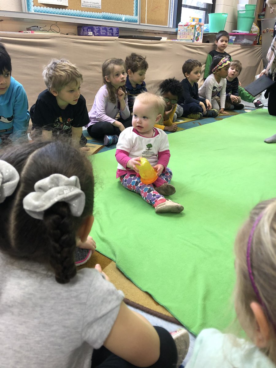 MsMeganMcCann's tweet photo. We love watching our @RootsofEmpathy baby grow! Addison is getting so big, she loves to crawl around and explore! @thestingersbuzz #BabyAddison #RootsOfEmpathy #Learning https://t.co/7QxoJl37XP