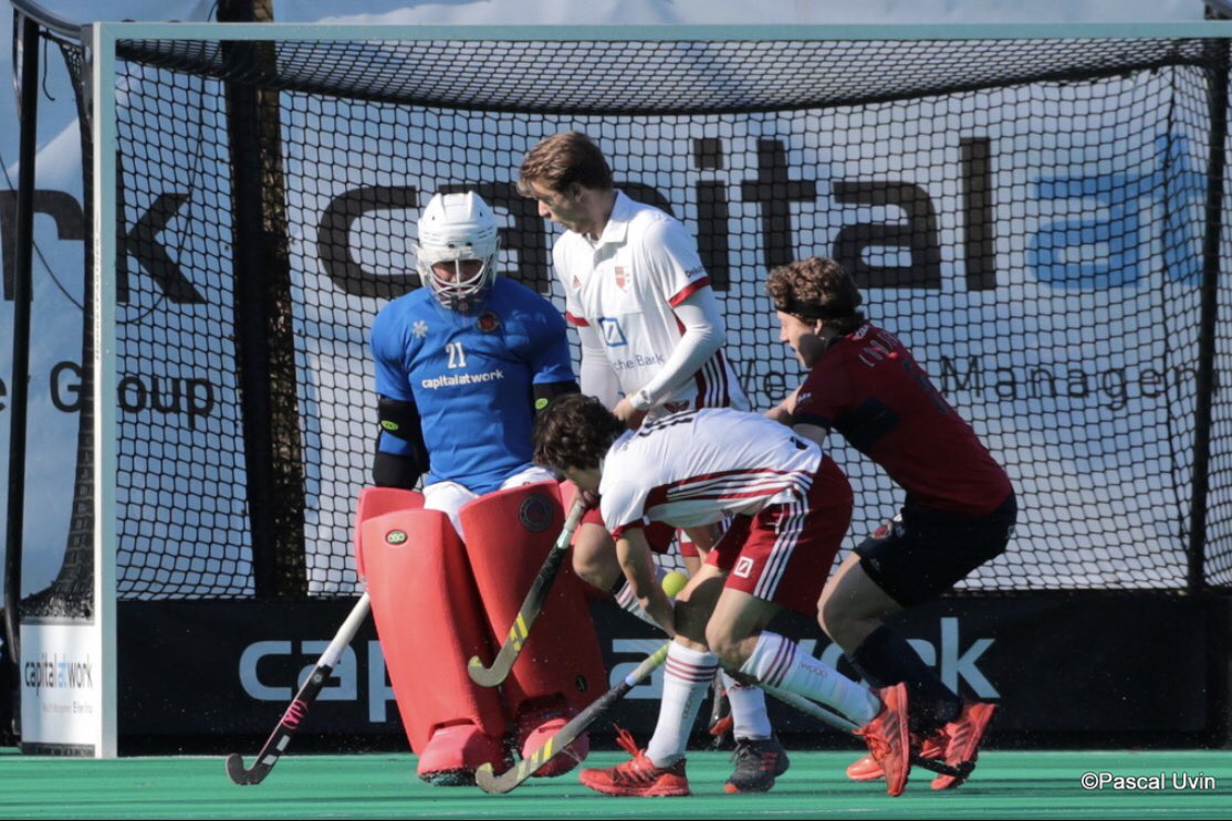 Getting ready for the last weekend before playoffs starts. #goaliegruesse #wolfgangdeutschland #comeonyoureds #forzadragons <a href="/fihockey/">Clive McMurray</a> <a href="/eurohockeyorg/">EuroHockey</a> <a href="/ehlhockeytv/">Euro Hockey League</a> @self_pass <a href="/y1hockey/">Y1 Hockey</a> @obogoalkeepers @noccobenelux <a href="/gribbidcom/">gribbid</a> <a href="/scorrdhockey/">Scorrd</a> 📸 @pascaluvin