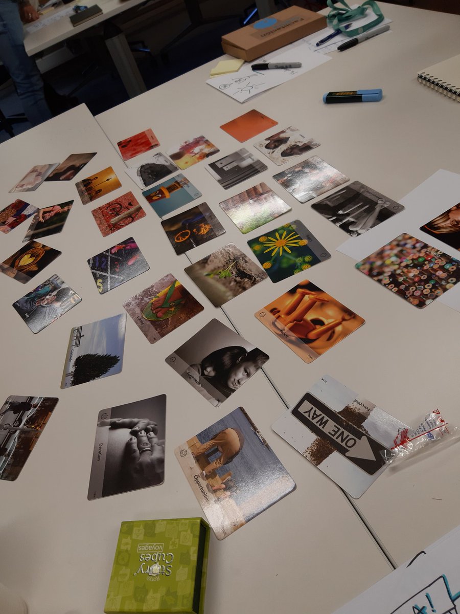 CarmenMonforteC's tweet photo. @ITI_TIC seguimos aprendiendo con  @MobilizaAcademy técnicas #visualthinkingvlc https://t.co/gzXe36oMGM