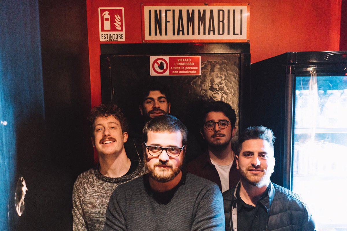 ilgiganteband's tweet photo. Amici, siamo tra i finalisti del concorso per suonare sul palco del @primomaggioroma e per farcela abbiamo bisogno del vostro supporto!
🔥 COME VOTARE 🔥
• Visita il sito https://t.co/zcWp1ykixG
• Clicca il bottone “mi piace” in fondo alla pagina

#ilgiganteband #primomaggio https://t.co/38P2YnDXBn