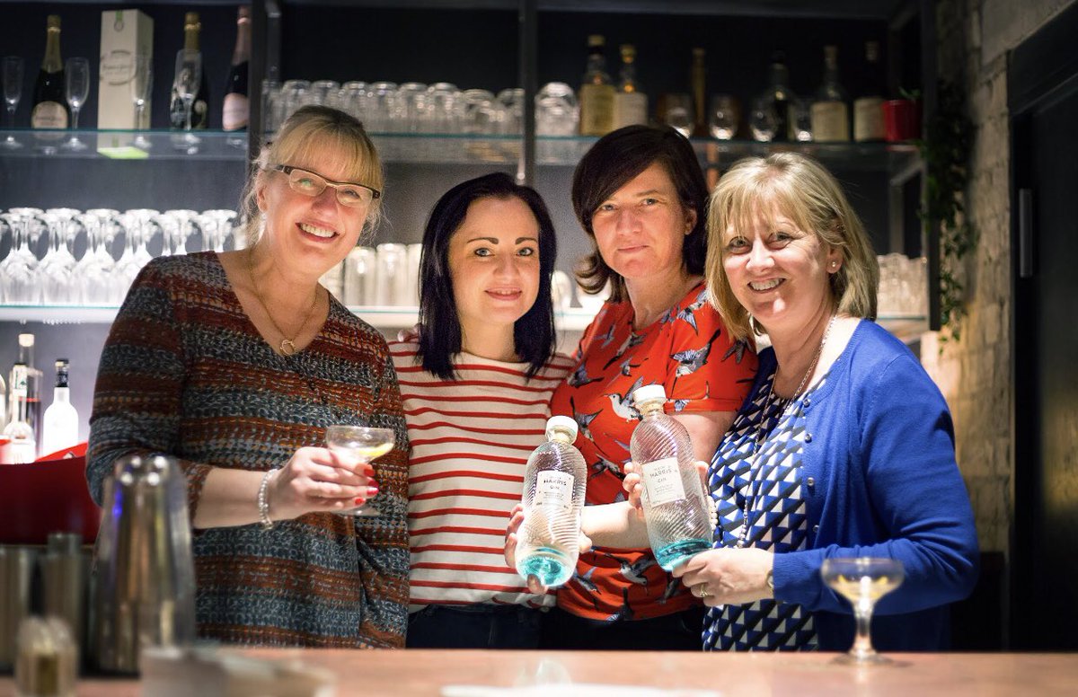 westendginfest's tweet photo. Some lovely ladies last night with their @harrisdistiller Martinis after attending the workshop at @HarrysBarEdin 🍸
#westginfest2019 #edinburgh #edinburghnightlife #scottishgin #thisisedinburgh https://t.co/WEa8RarXAS