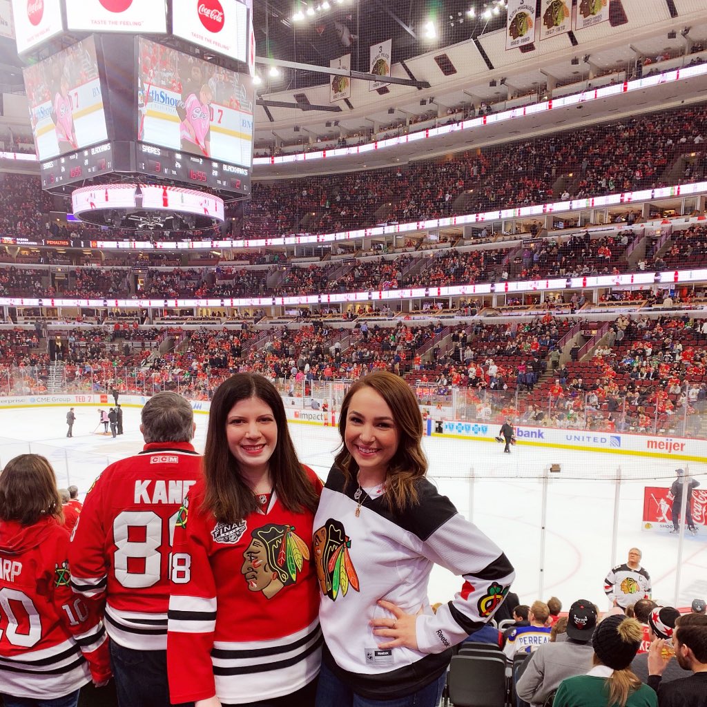 tara_r714's tweet image. Obviously wearing my Patrick Kane jersey with my Blackhawks Alex and ani bracelet! Although I have a giant drawer full of blackhawks gear 😉 #somuchgear #alwayssupport #alwaysrepresent