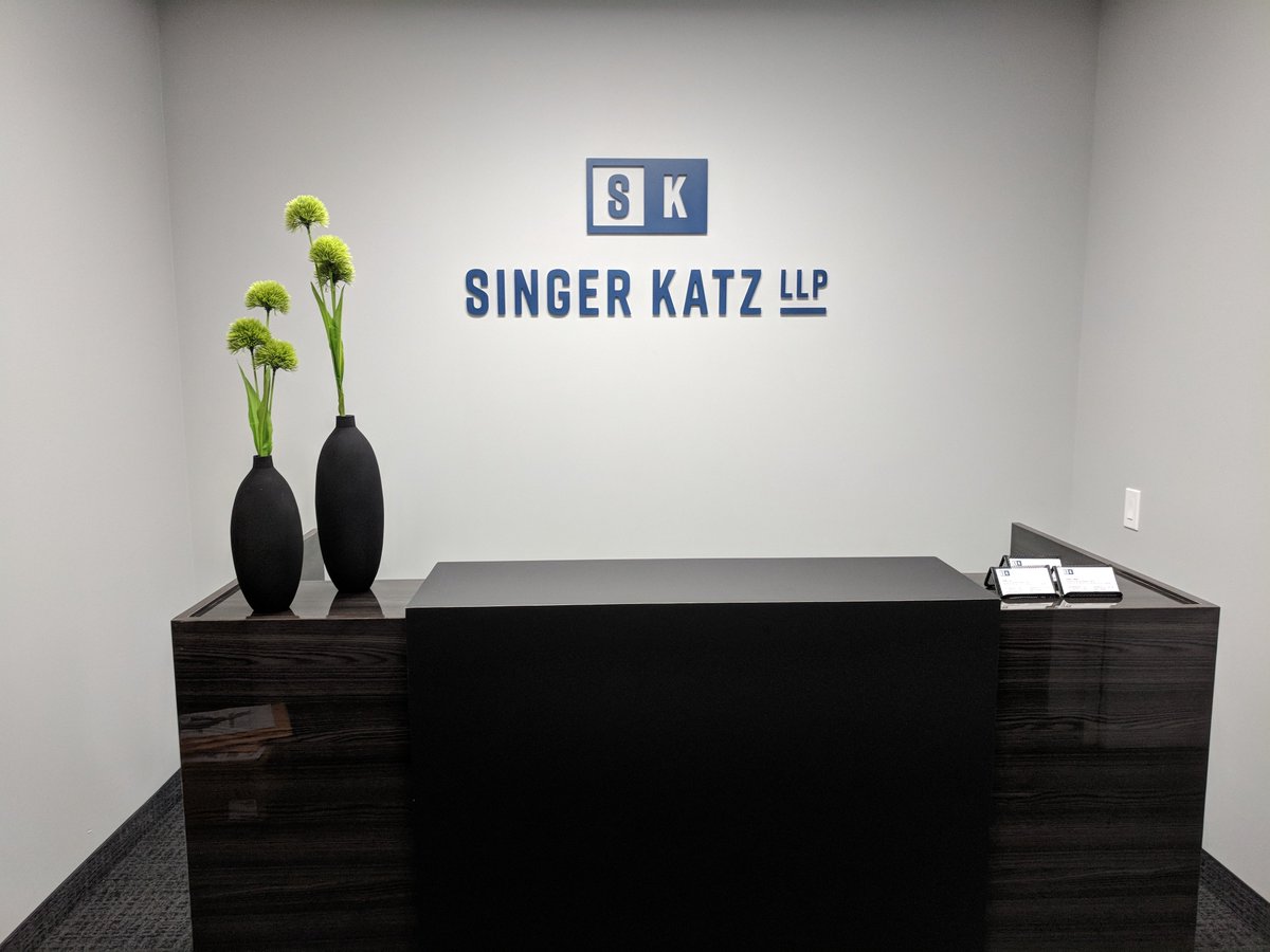 SingerKatzLLP's tweet photo. Our brand new reception looks great!  Come visit us at 2 Sheppard Avenue East, Suite 604. https://t.co/HlbkkZvz4E