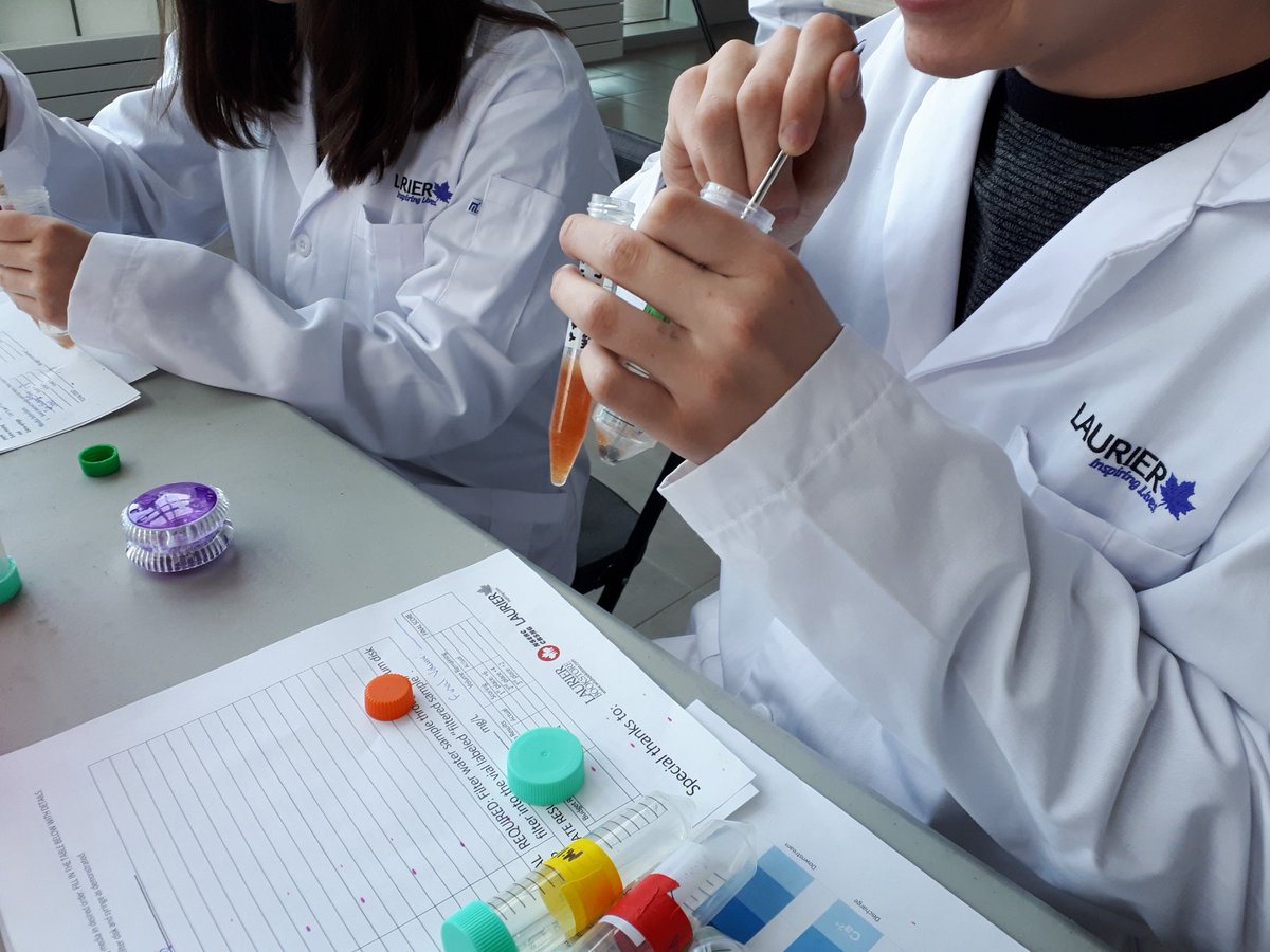 LaurierAquaSONG's tweet image. Building mini water treatment systems with @BlythEducation Waterloo students today! We will test their results using spectroscopy this afternoon - who will win the @Laurier swag? There are some #AwesomeSocks up for grabs! #AquaSONG @LaurierSci