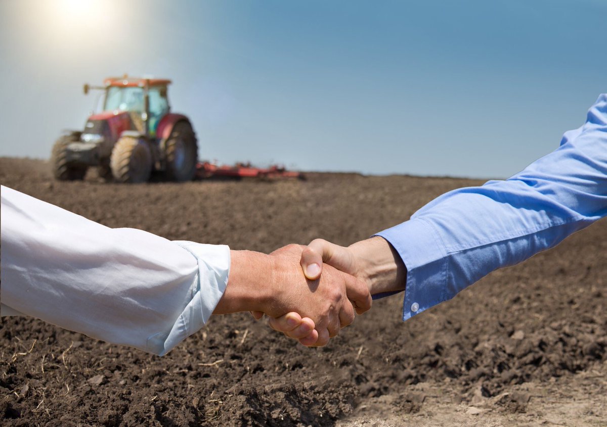 We provide a fast, efficient service to our business customers.  

We provide fuel for agricultural contractors, groundworkers, intensive farming, generators and any other application you can think of!

Contact our sales team today on 01258 472619.

northover-energy.co.uk