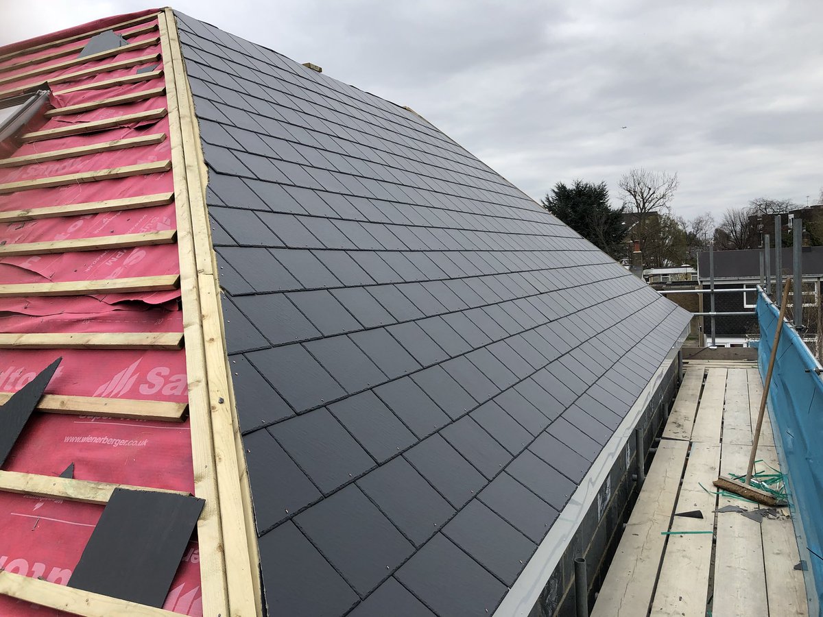 Raymccolgan32's tweet photo. Partitions installed, roof works, electrical and plumbing installations all coming along nicely at our new build development in Kew Gardens! #newbuild #loveconstuction #london #builders #design #architecture #jrmconstruction #Kew #Thisiswhatwedo! https://t.co/RTmSKGBpky