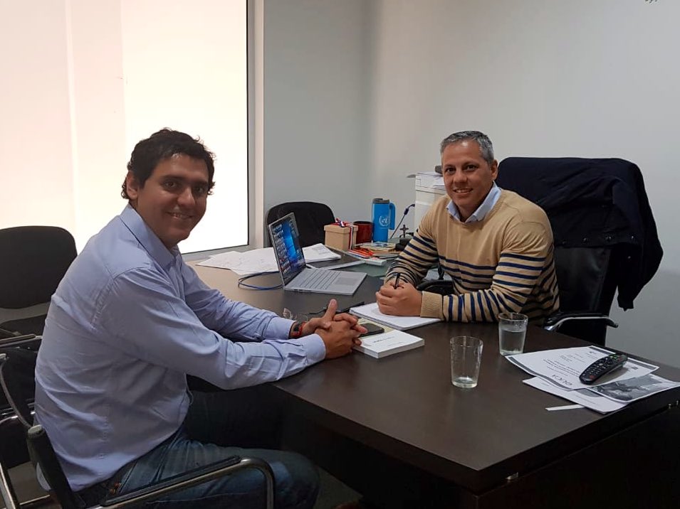 solisg79's tweet photo. Estuve en @MPInfancia junto al ministro Carlos Abeleira con quien definimos que la inauguración de la delegación regional del MPI en #rosariodelafrontera será el lunes 8, también conversamos sobre nuevos abordajes a realizar en nuestra ciudad. Trabajando por los niños #HayFuturo https://t.co/KFDlcSpnH0